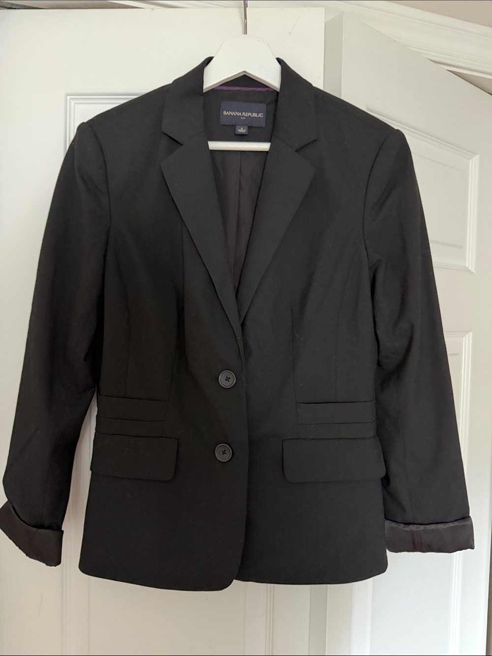 Banana Republic (factory) Women's Black Tailored Two-Button Blazer